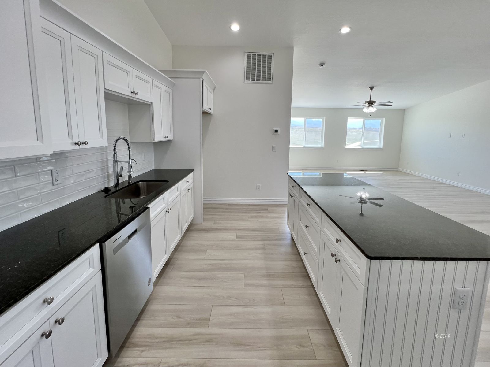 199 Diamond Ridge Drive Property Photo 10