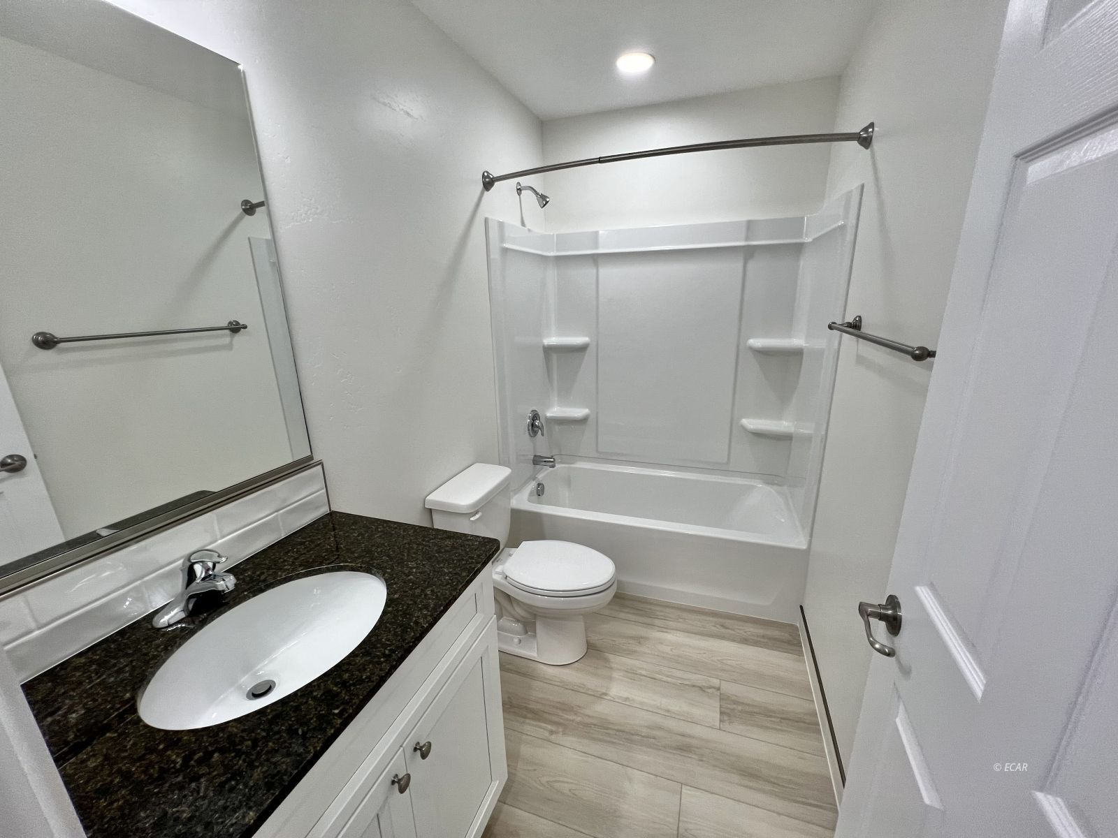 199 Diamond Ridge Drive Property Photo 16