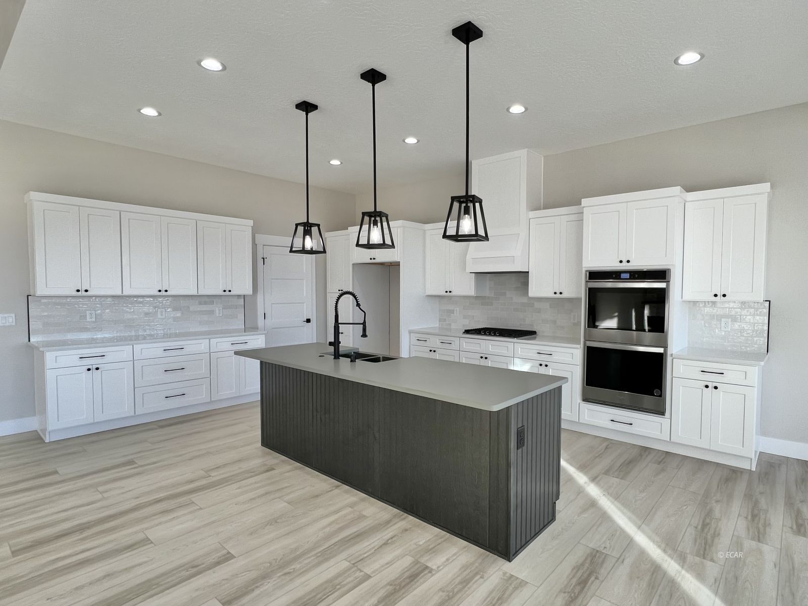 2654 Mesquite Way Property Photo 1
