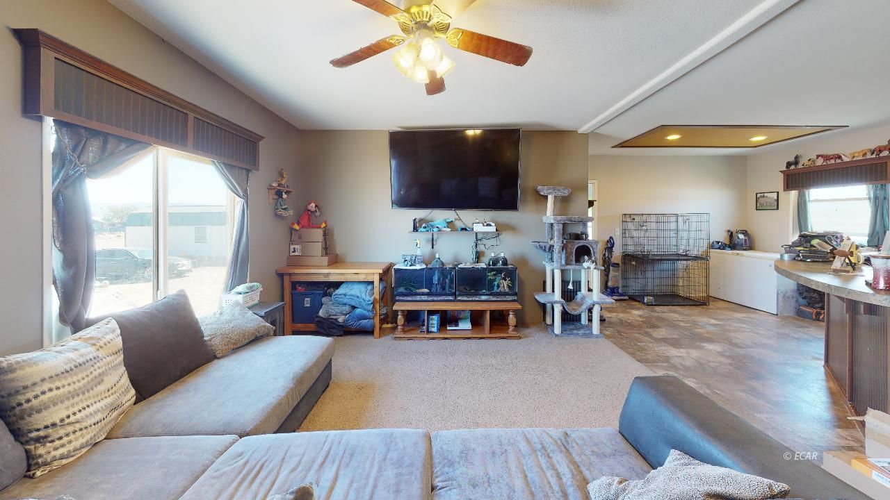 3024 Crescent Avenue Property Photo 3
