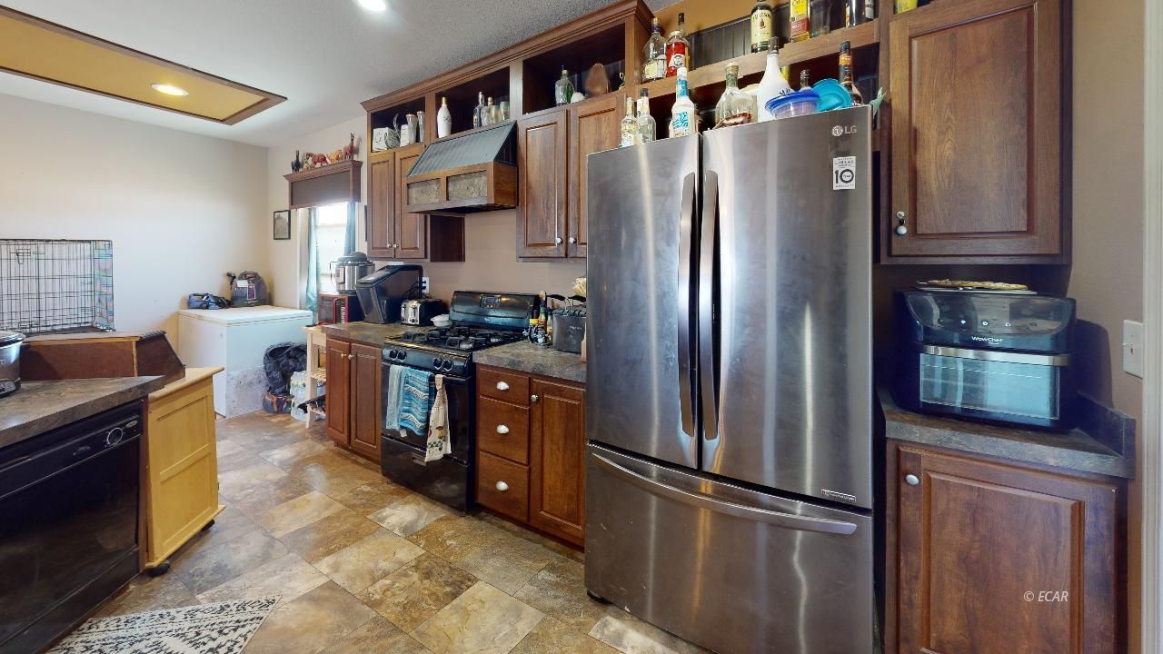 3024 Crescent Avenue Property Photo 5