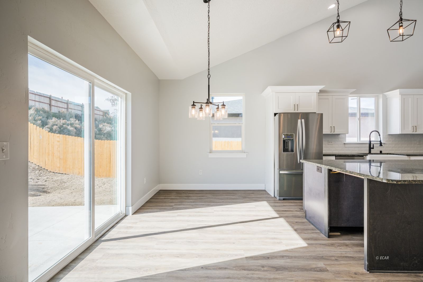 2001 Eagle Ridge Loop 1 Property Photo 3