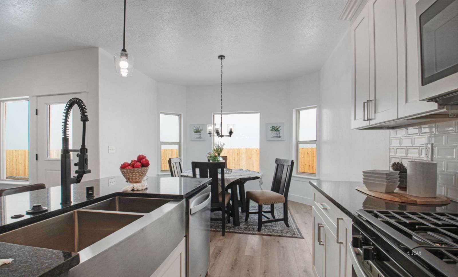 2001 Eagle Ridge Loop 1 Property Photo 8