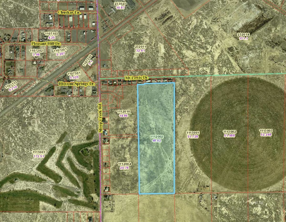 735 Bogey Drive Property Photo 3