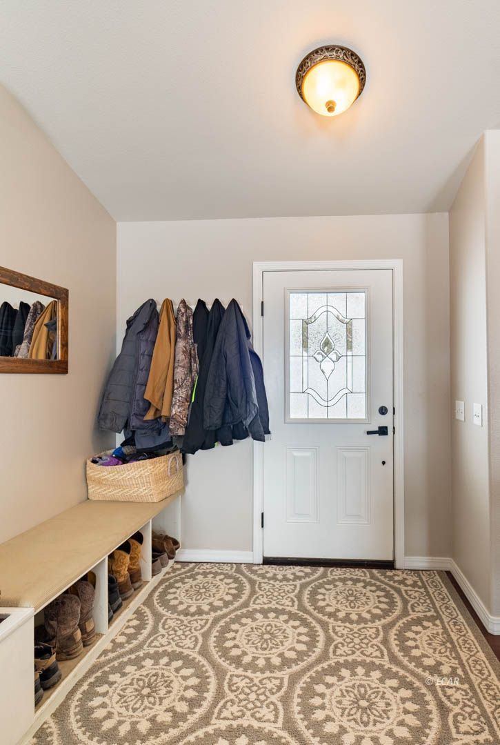 703 Holyoke Drive Property Photo 3