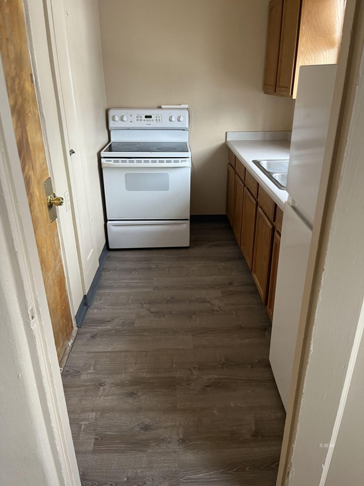 1014 College Avenue Property Photo 3
