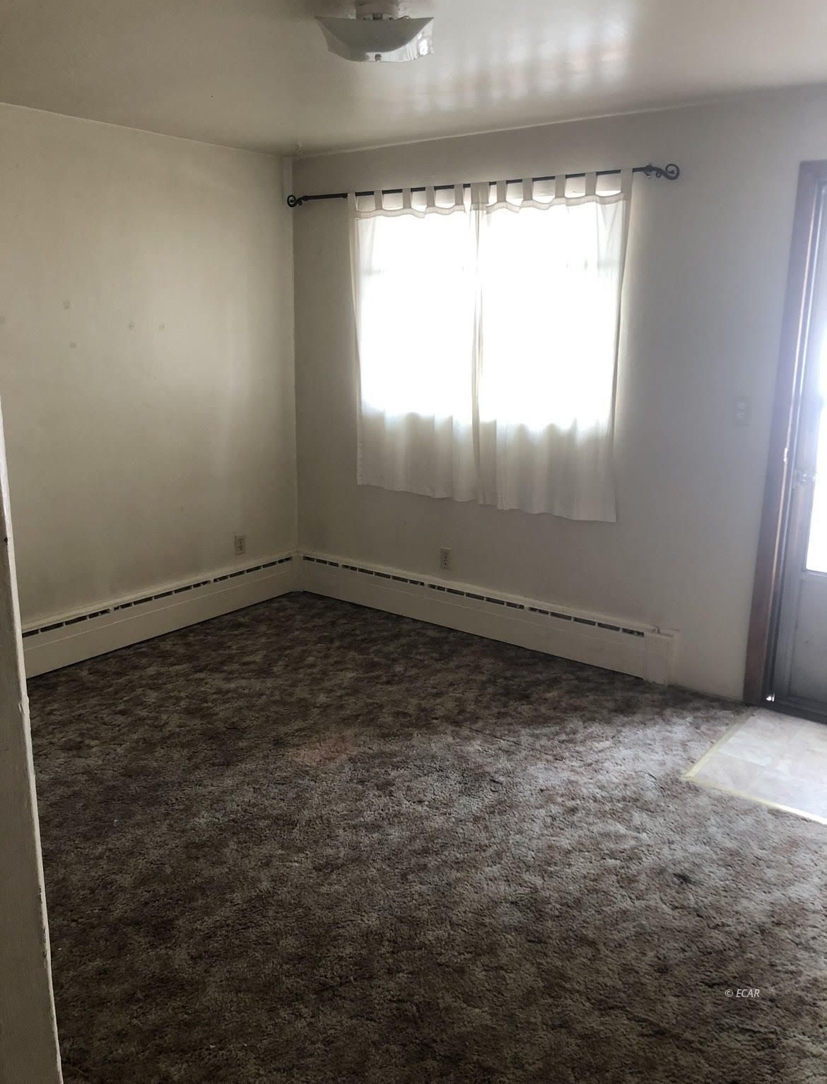1014 College Avenue Property Photo 6