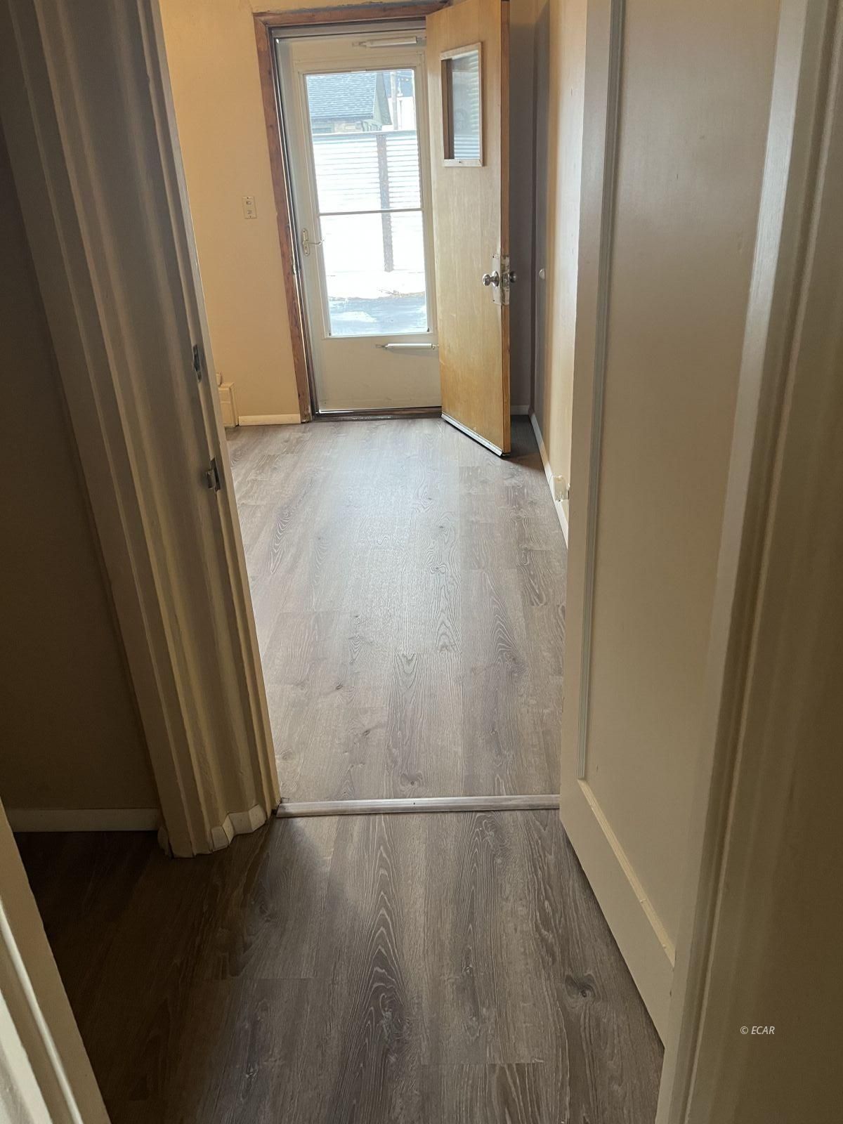 1014 College Avenue Property Photo 23