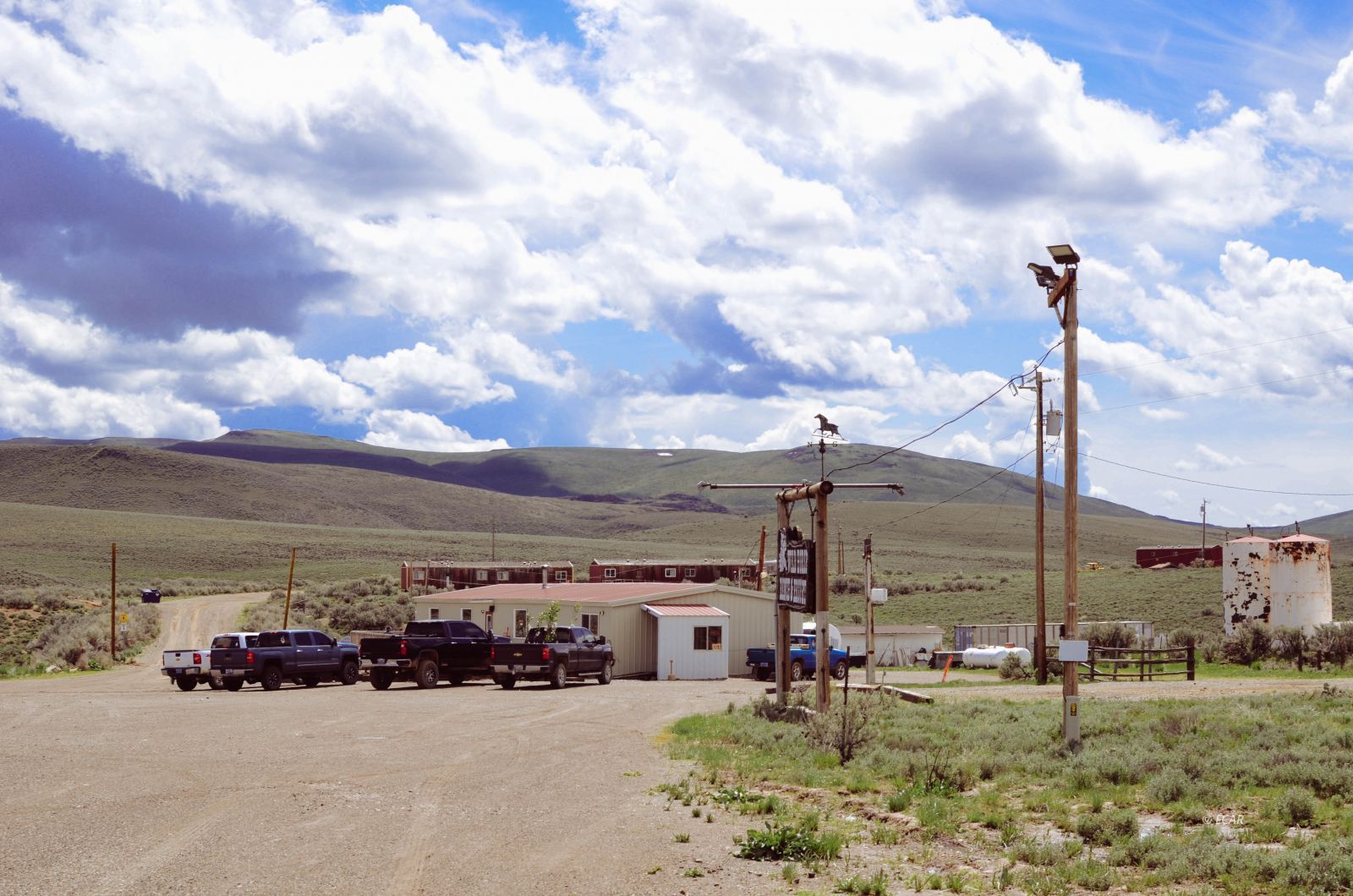 14032 Mountain City Highway Property Photo 2