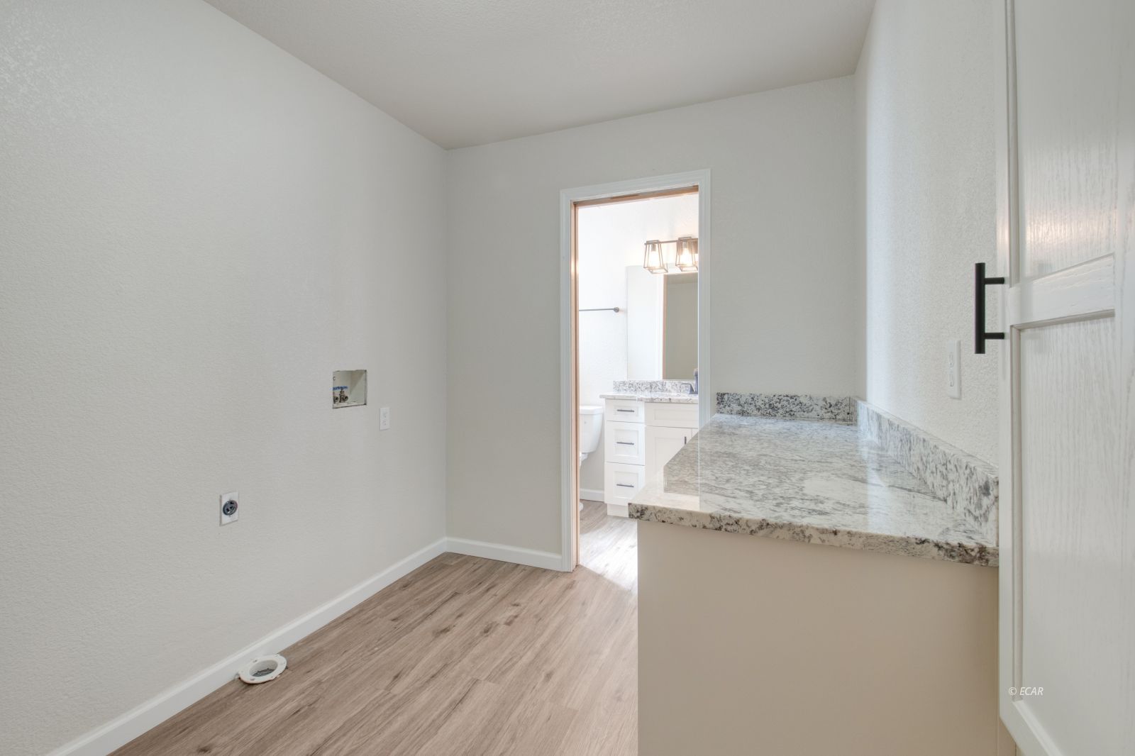 133 Lawndale Drive Property Photo 24