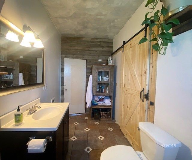 401 Main Street Property Photo 32