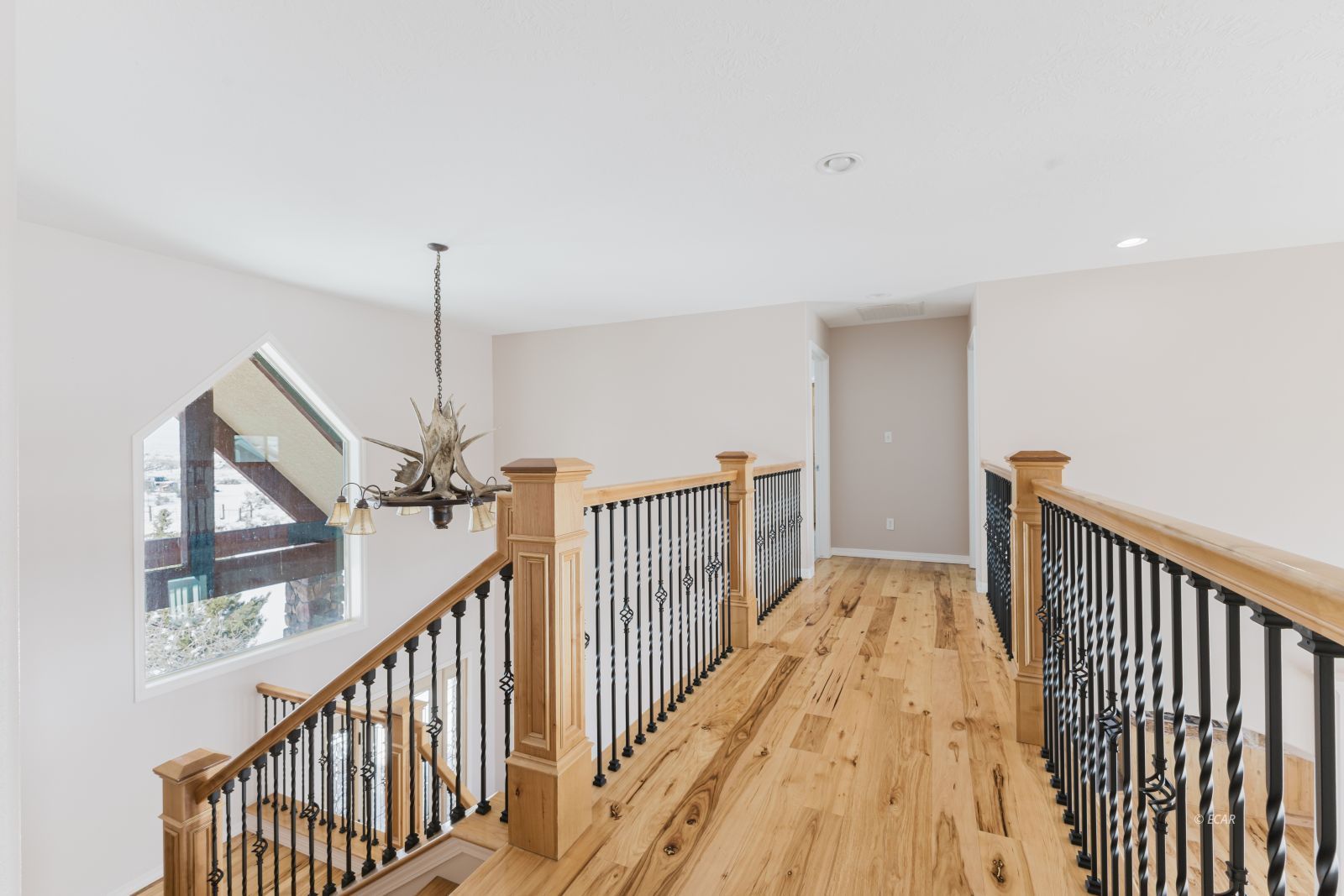 496 Foxridge Drive Property Photo 20