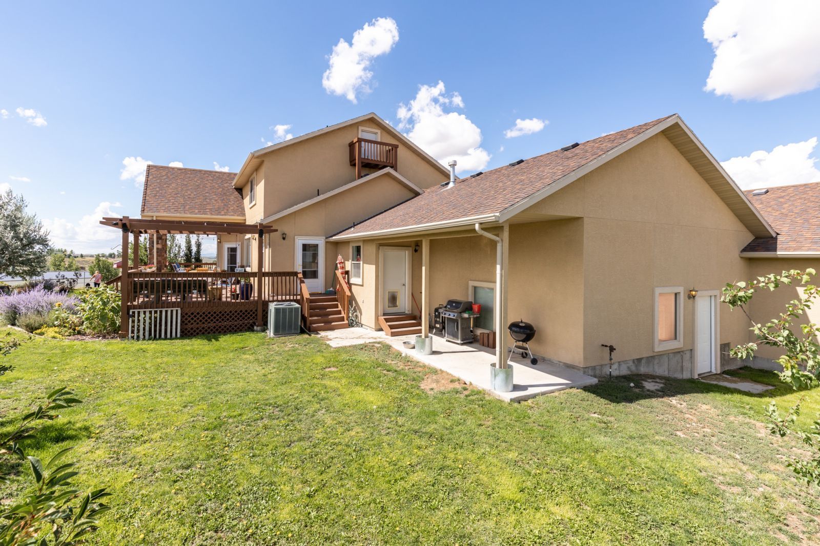 496 Foxridge Drive Property Photo 41