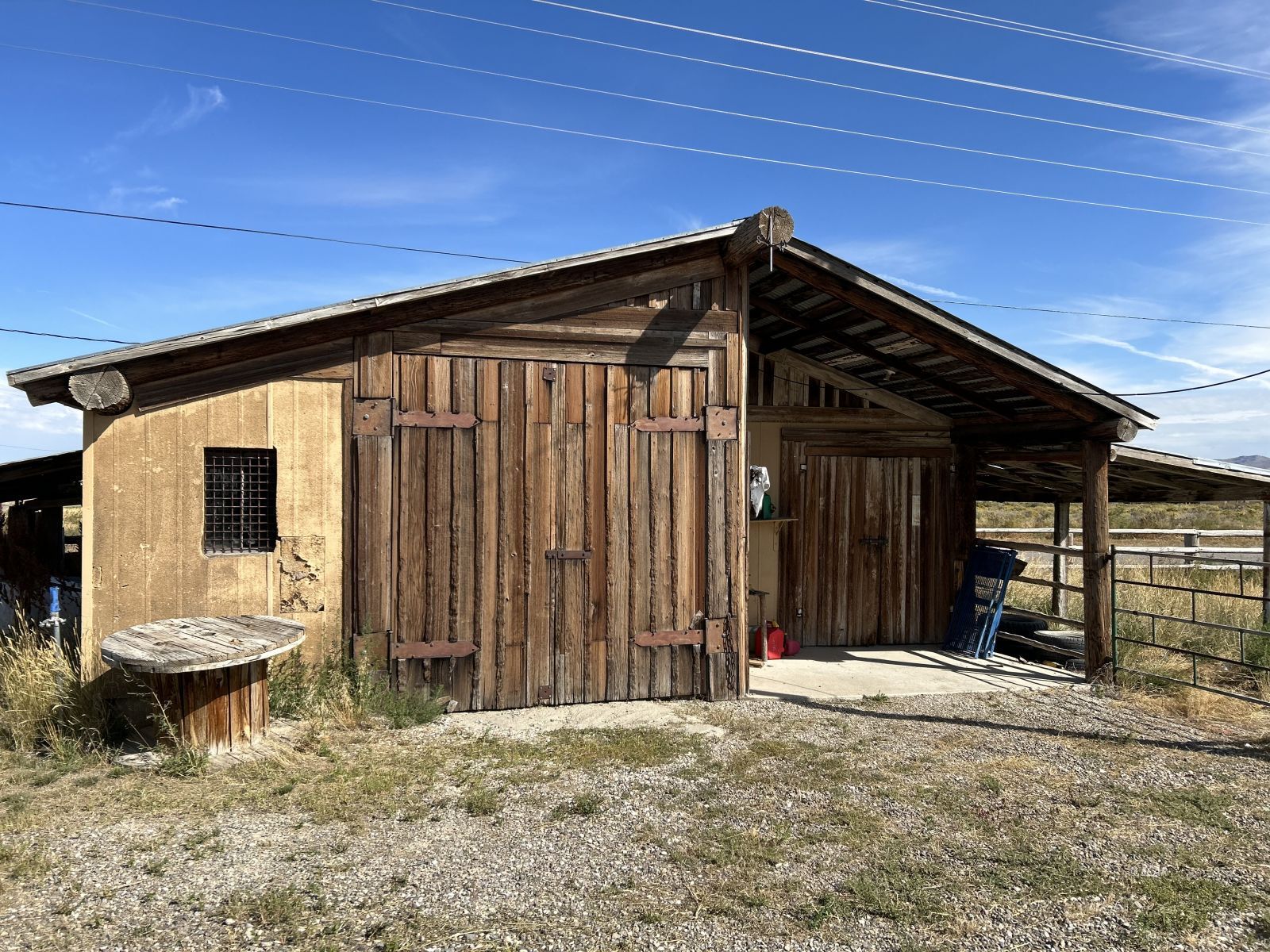 733 Alazon Lane Property Photo 11
