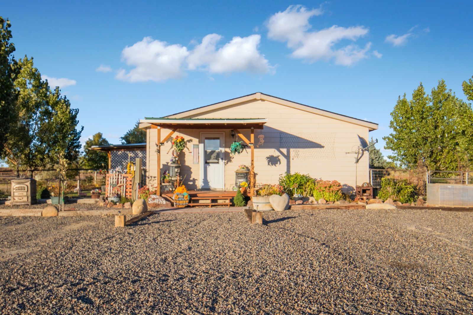 6433 Kayenta Drive Property Photo 3