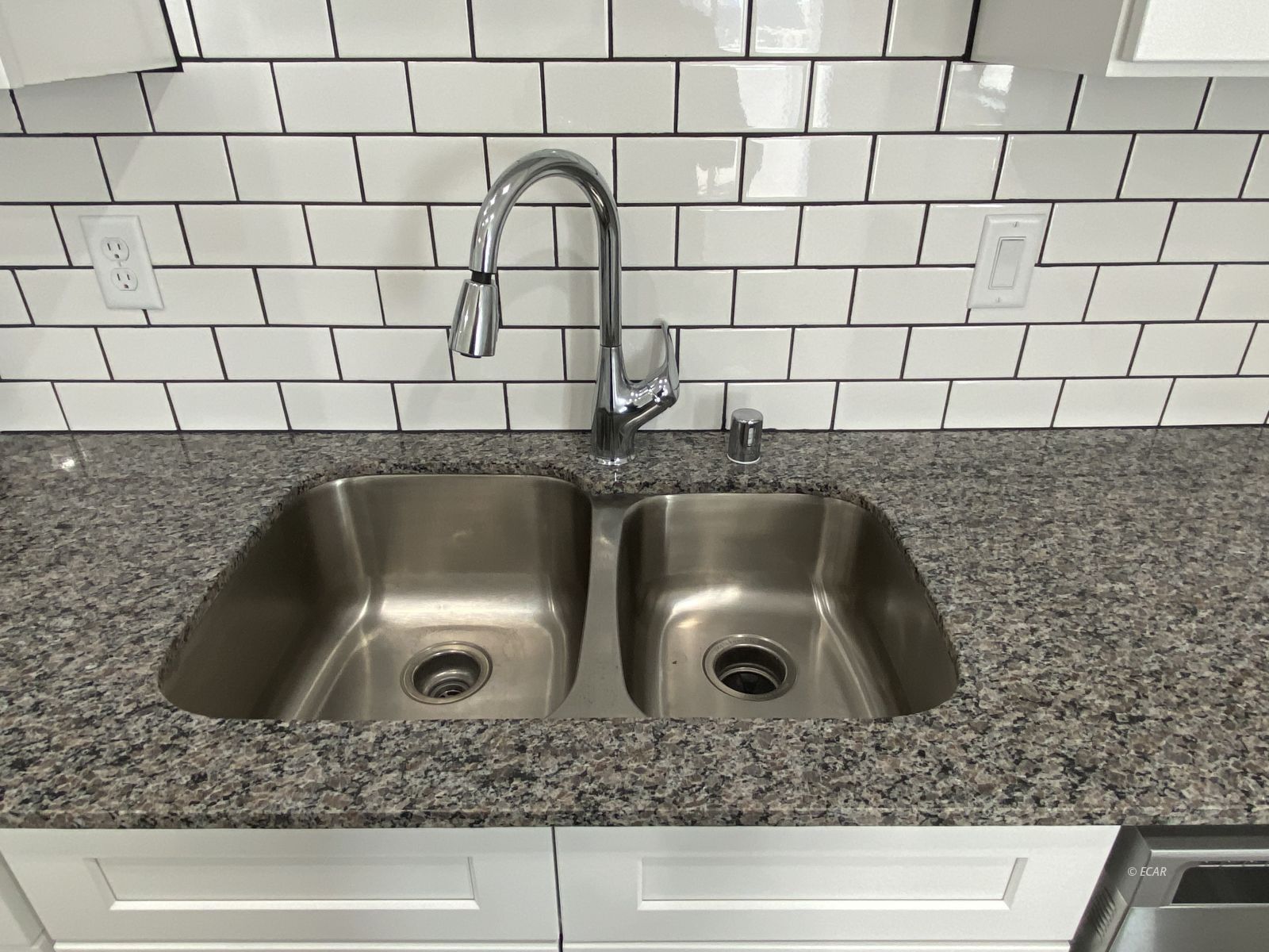 2675 Mesquite Way Property Photo 6