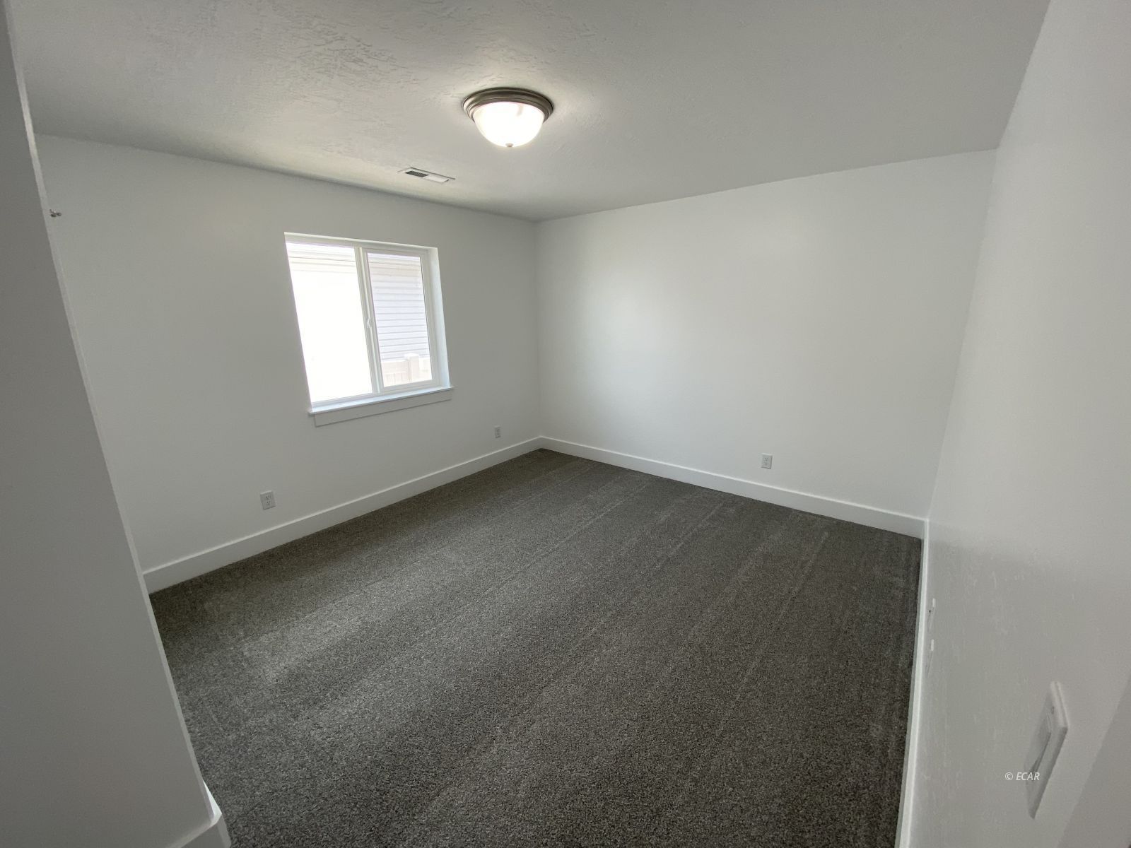 2675 Mesquite Way Property Photo 9