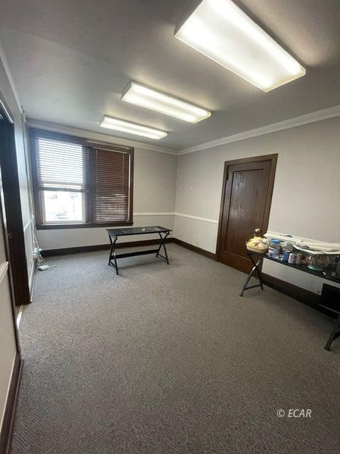 321 5th Street Property Photo 2