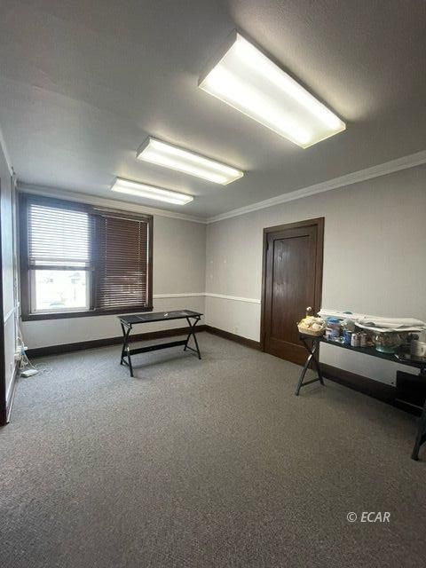 321 5th Street Property Photo 3