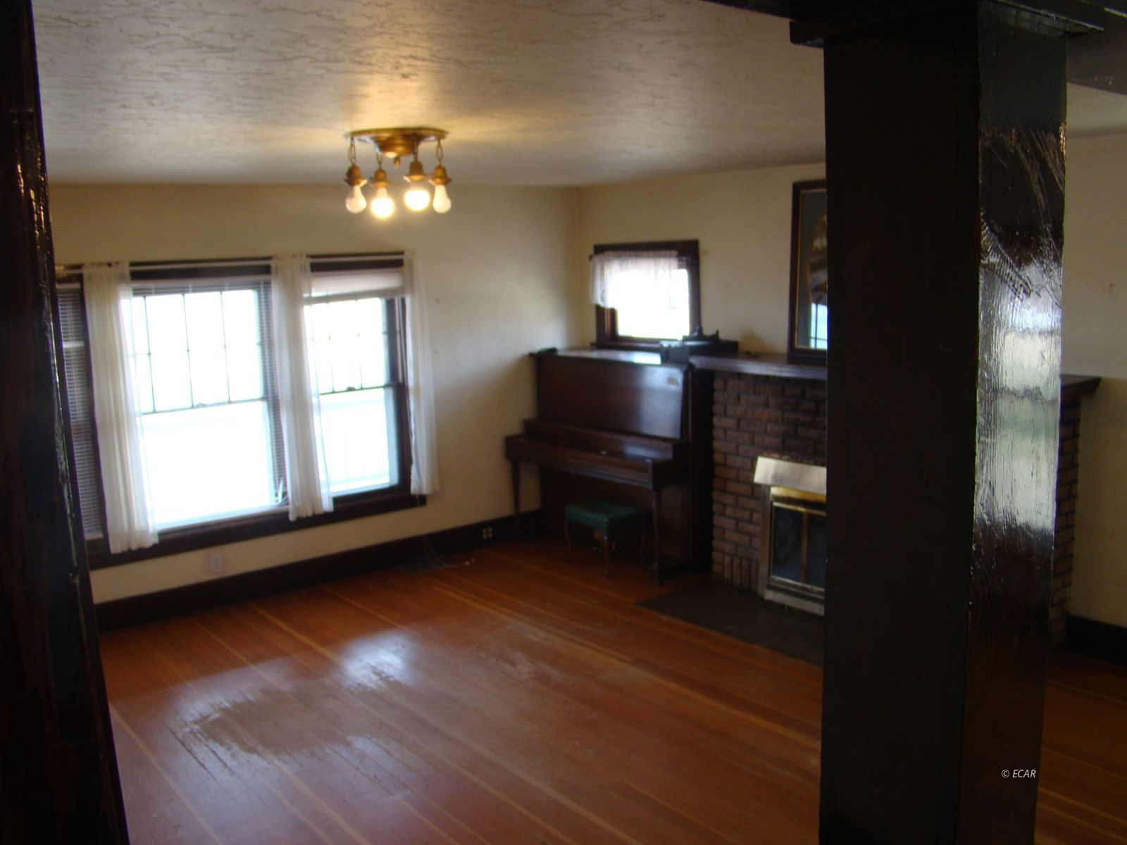 4831 Starr Valley Road Property Photo 8