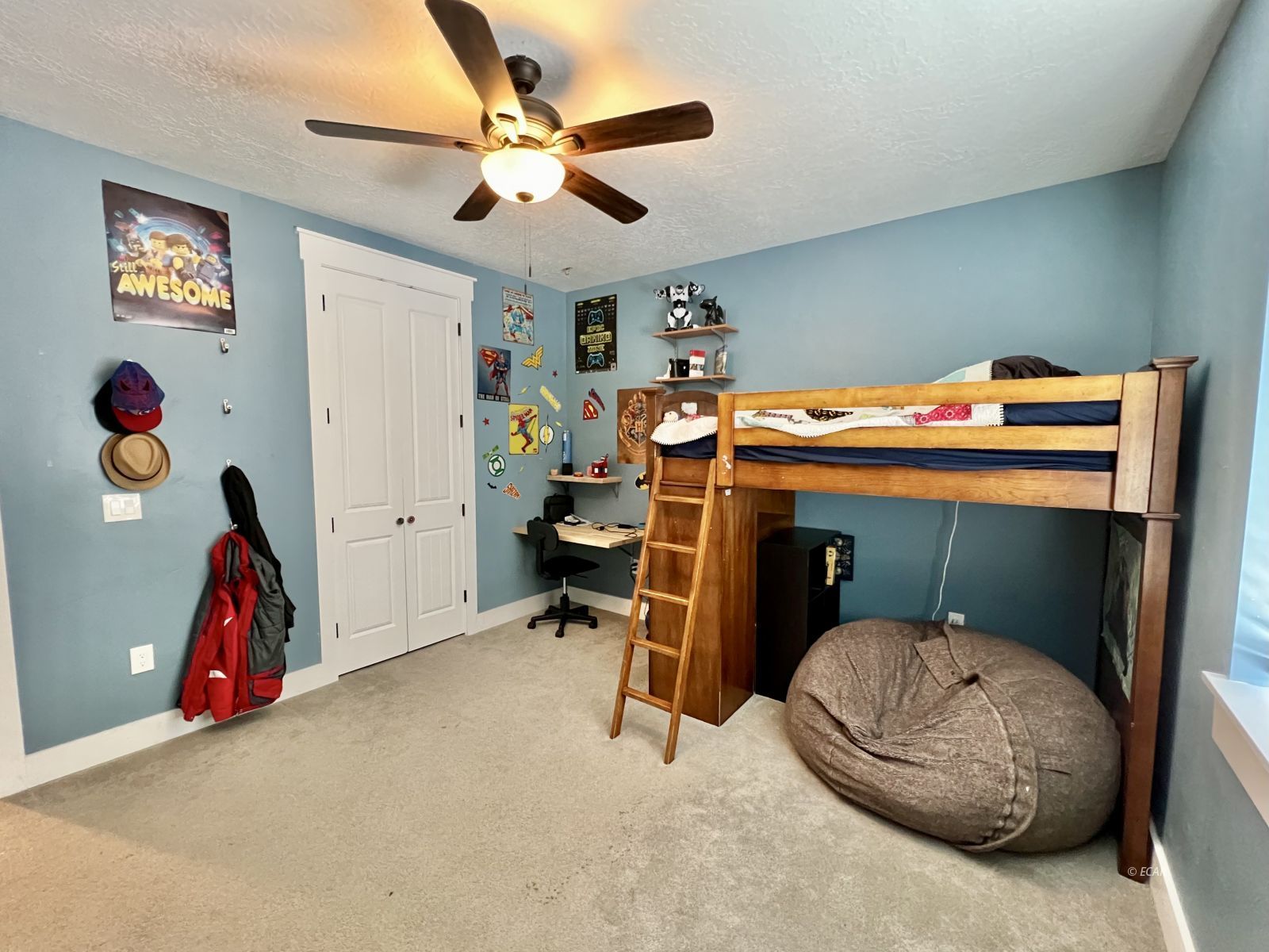 4926 Seneca Avenue Property Photo 25