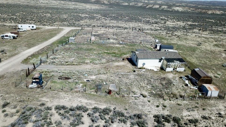9588 2nd Street Property Photo 27