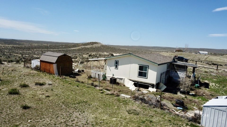 9588 2nd Street Property Photo 28