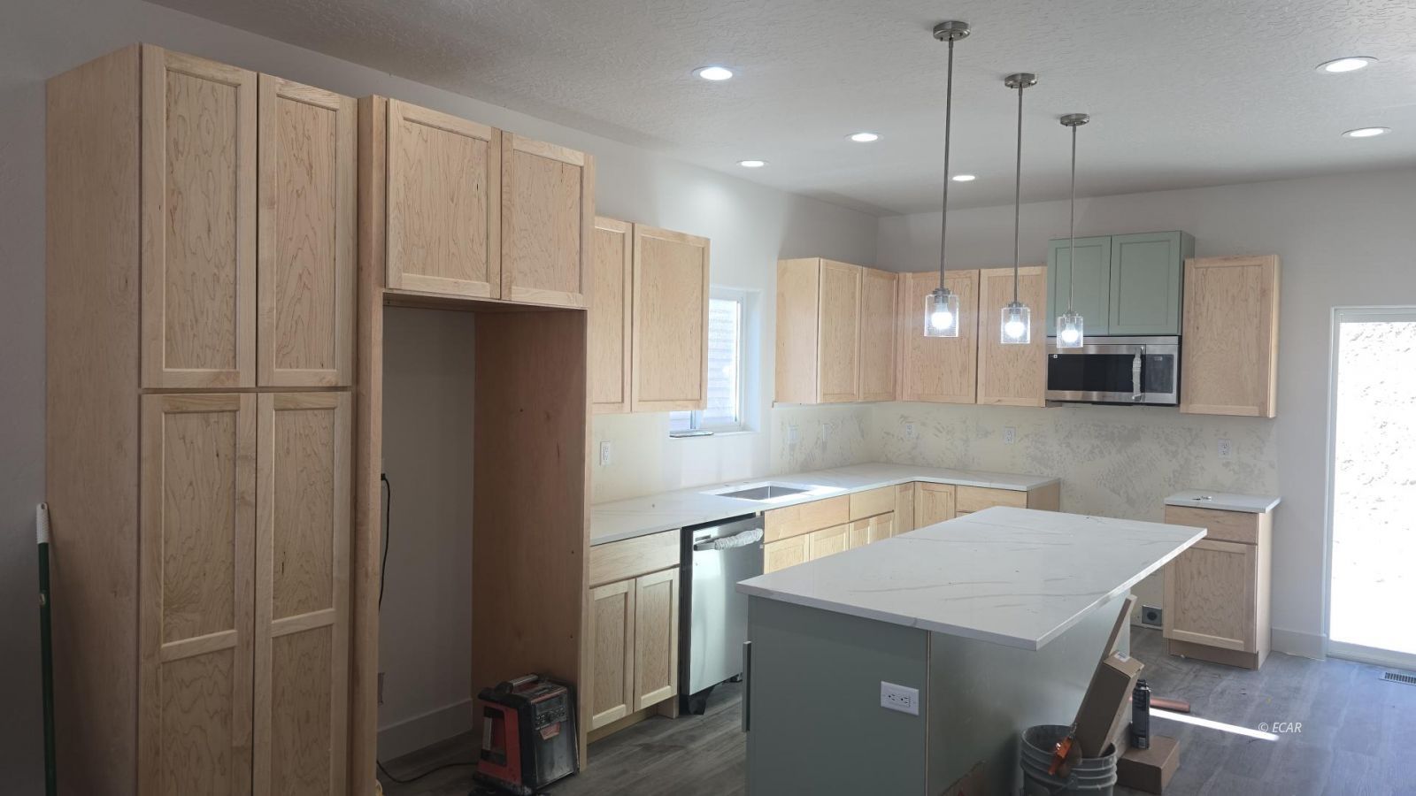 2613 Platinum Drive Property Photo 5