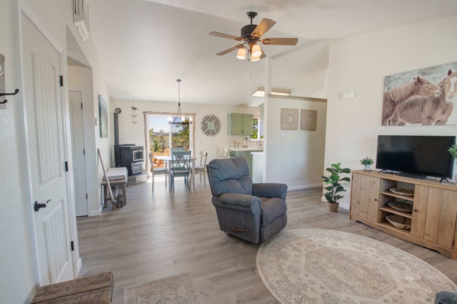 695 Aesop Drive Property Photo 3