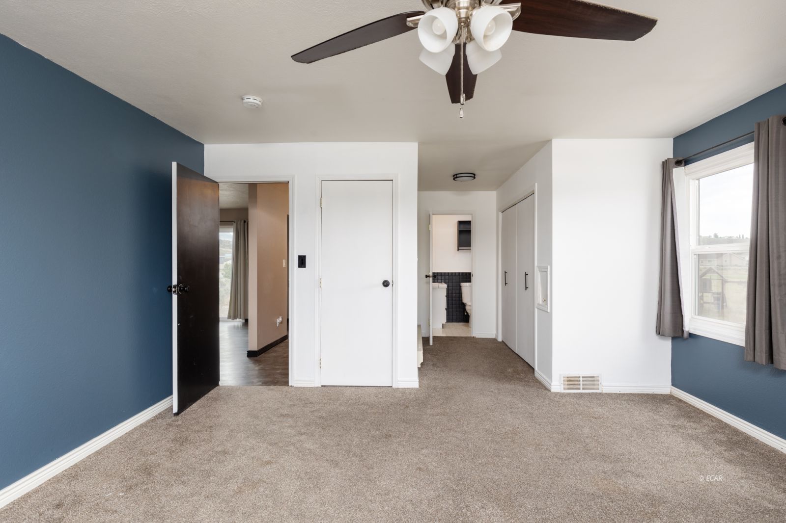 285 Country Club Parkway Property Photo 16