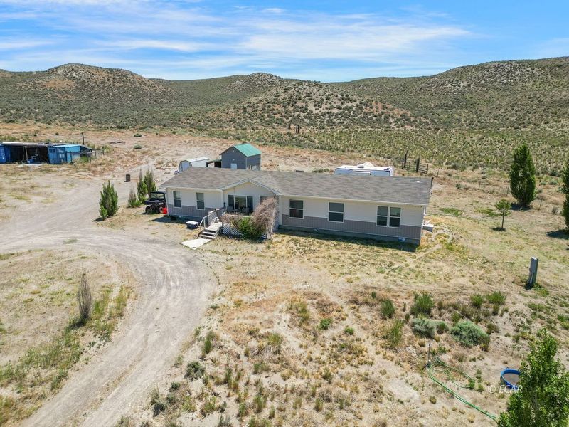 5436 Walnut Street Property Photo