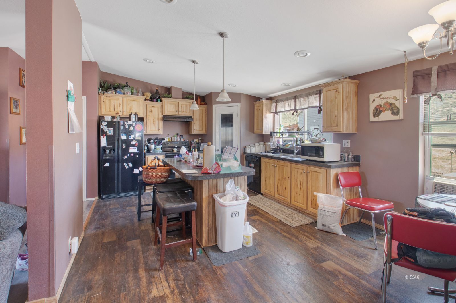 5436 Walnut Street Property Photo 7