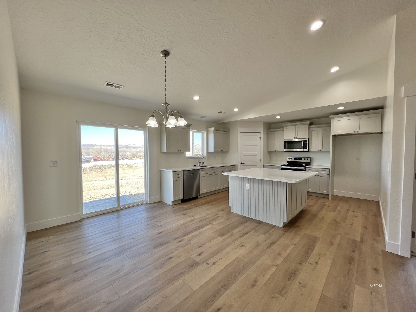 2802 Incline Avenue Property Photo 4