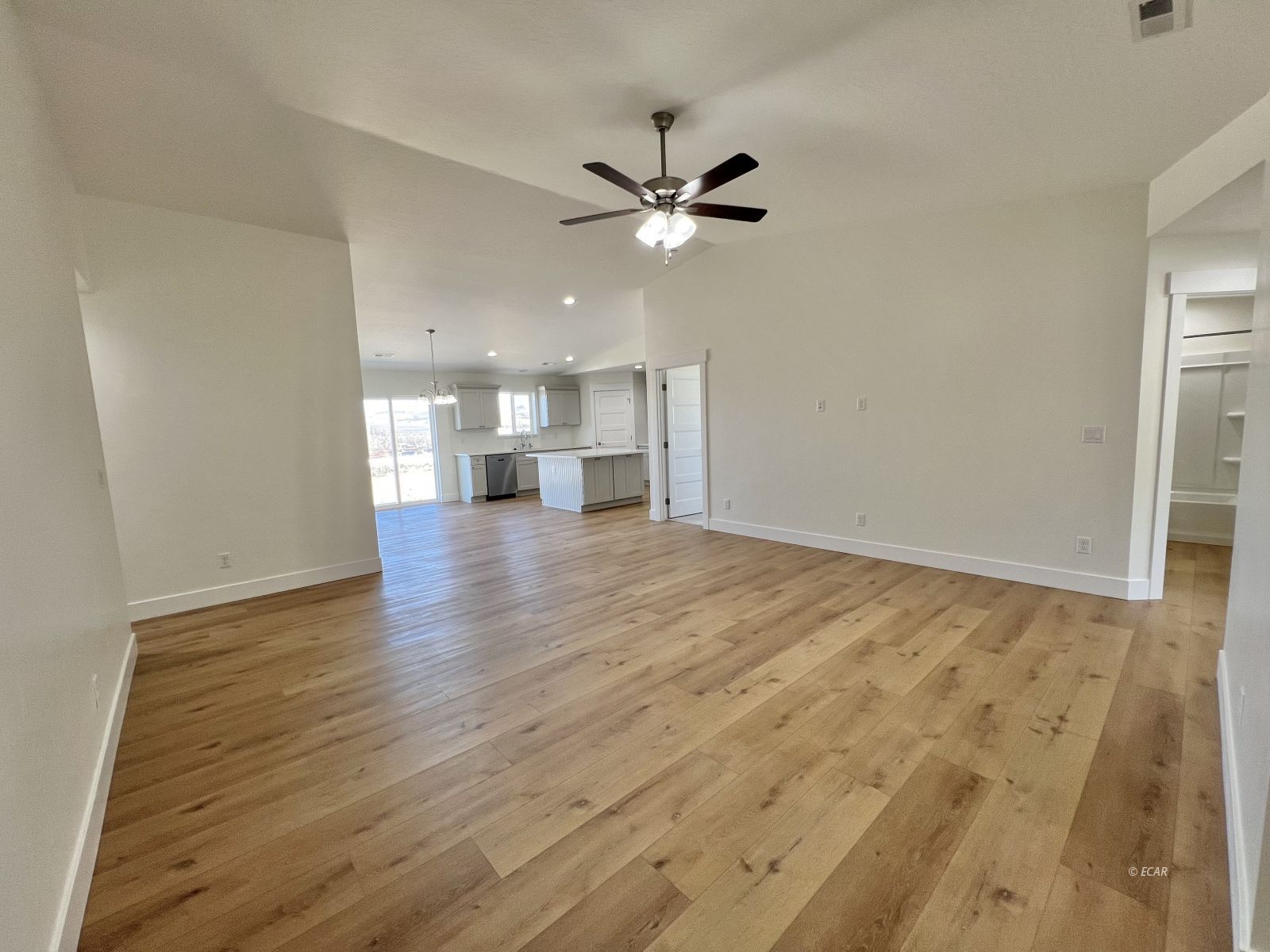 2802 Incline Avenue Property Photo 12