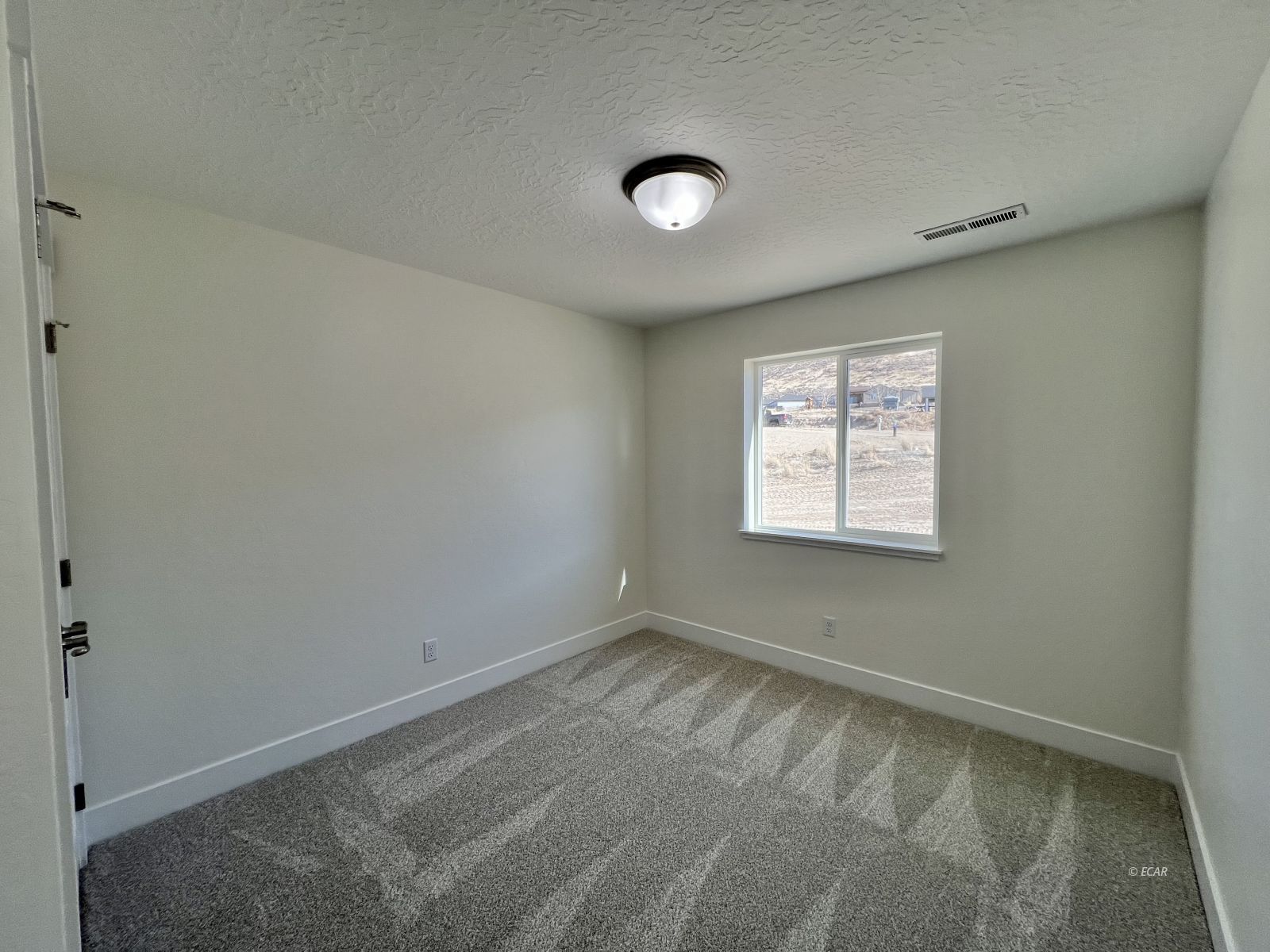 2802 Incline Avenue Property Photo 16