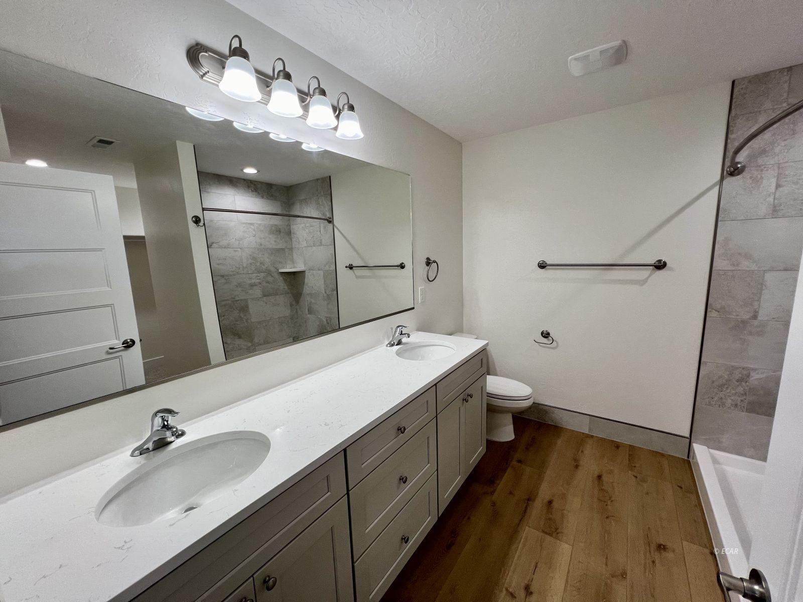 2802 Incline Avenue Property Photo 24