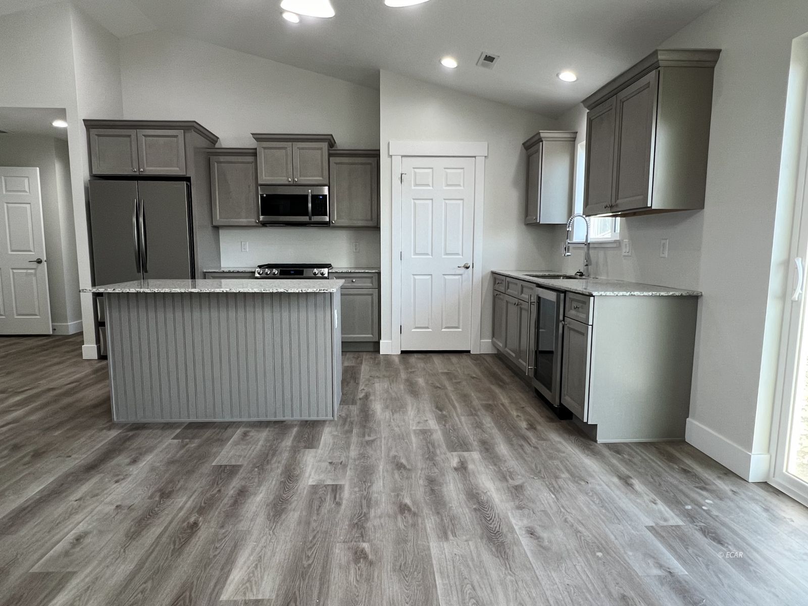 2801 Incline Avenue Property Photo 2