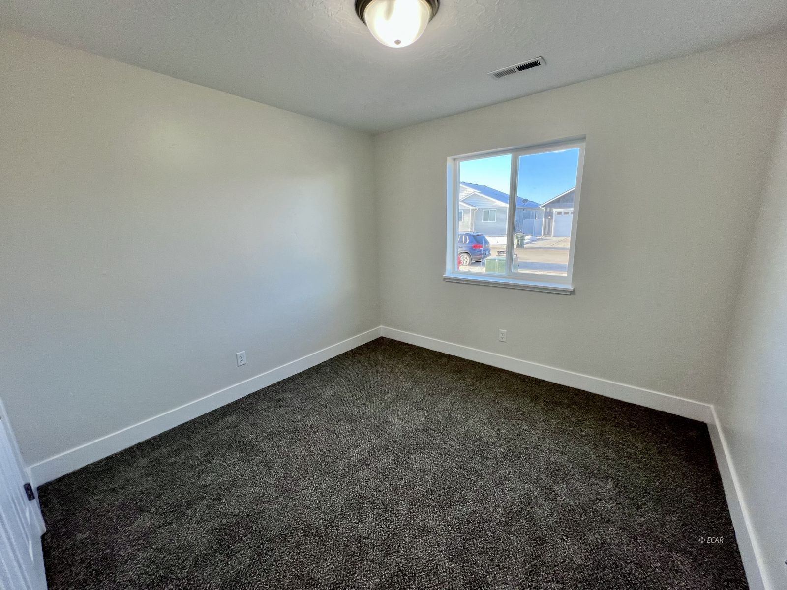 2801 Incline Avenue Property Photo 11