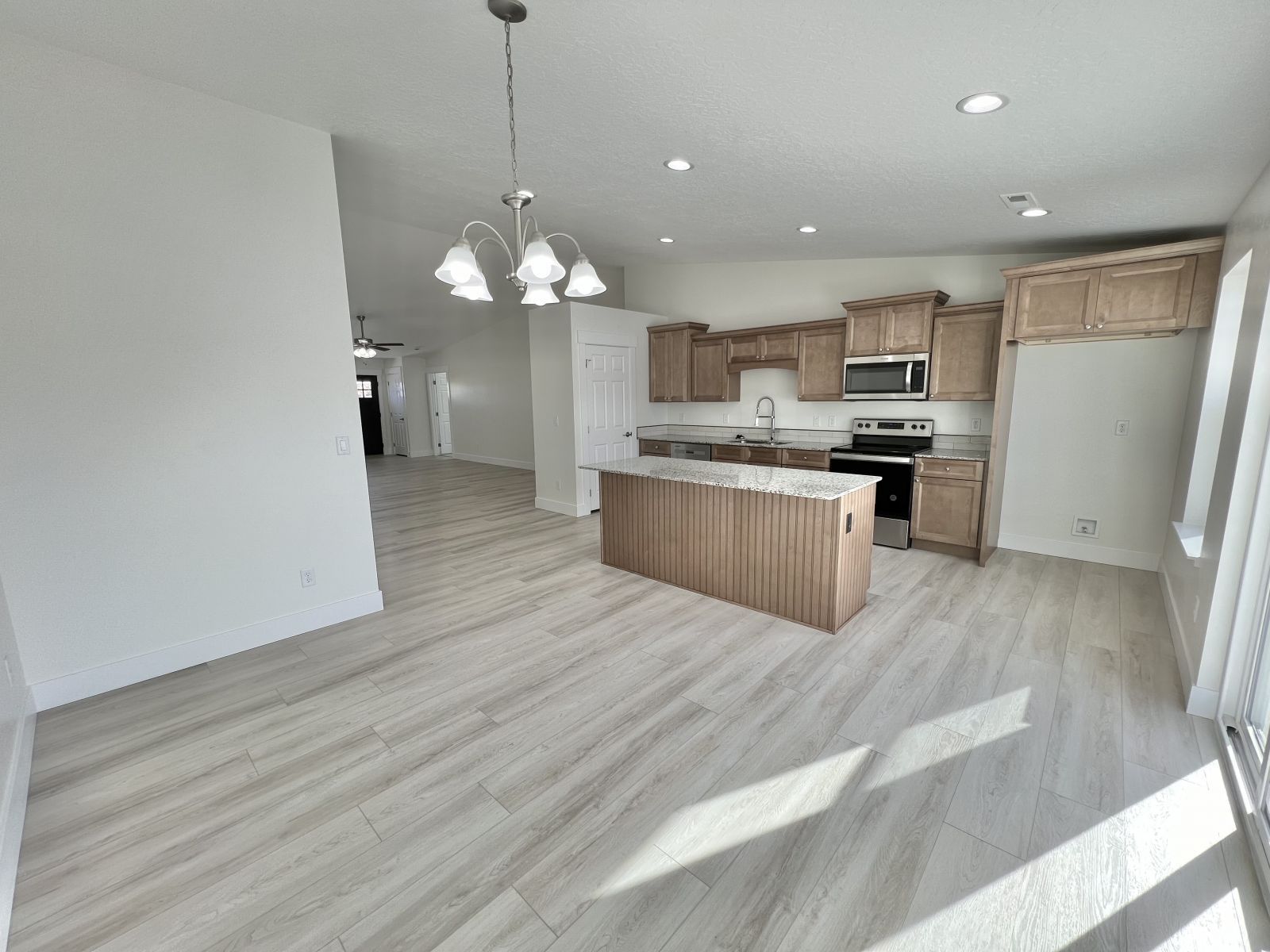 2674 Mesquite Way Property Photo 9