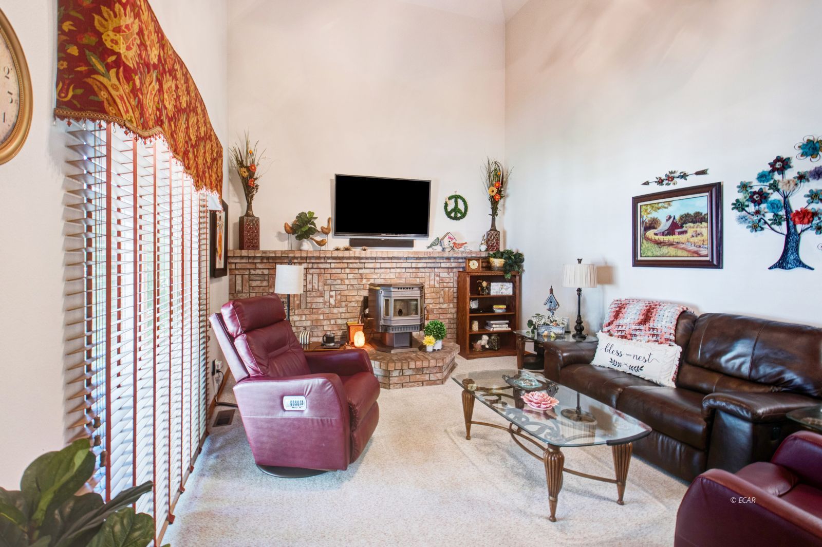 107 Meadow Ridge Court Property Photo 12
