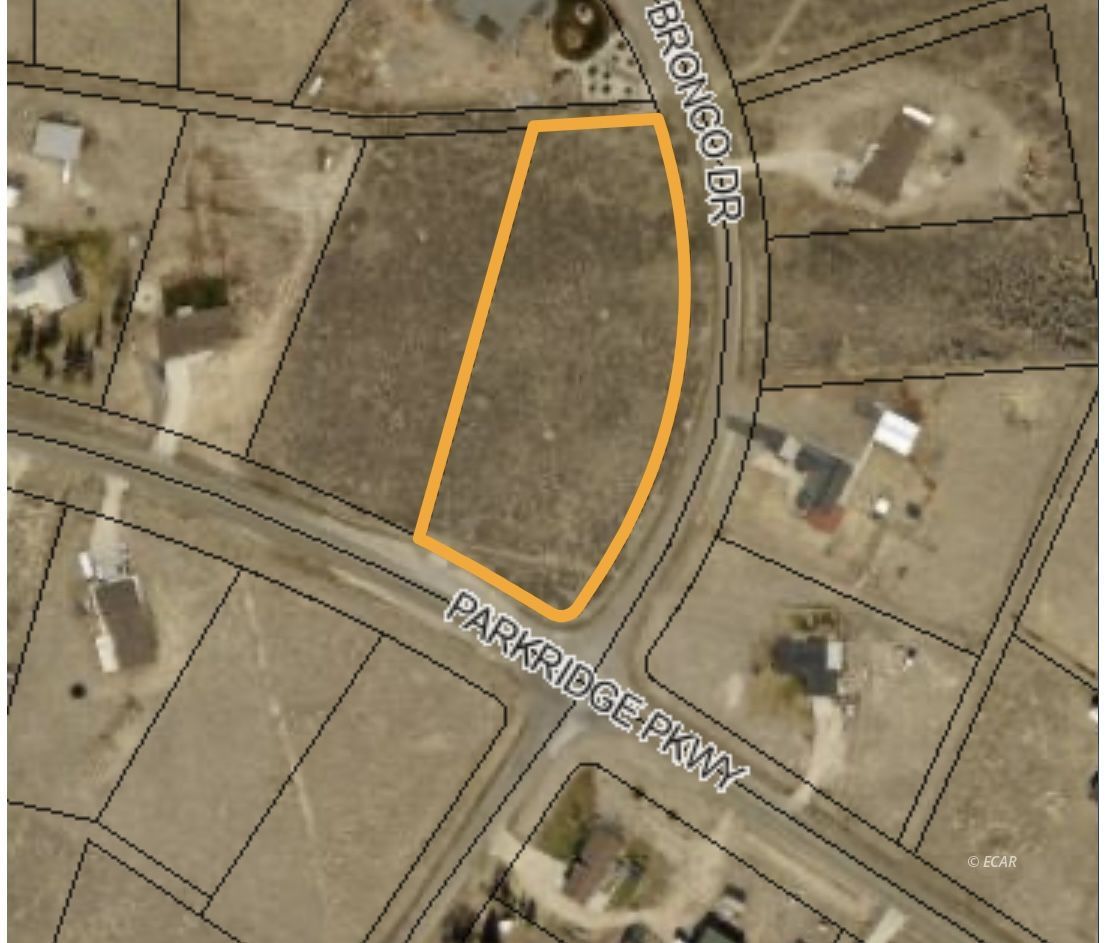 883 Bronco Drive Property Photo 4