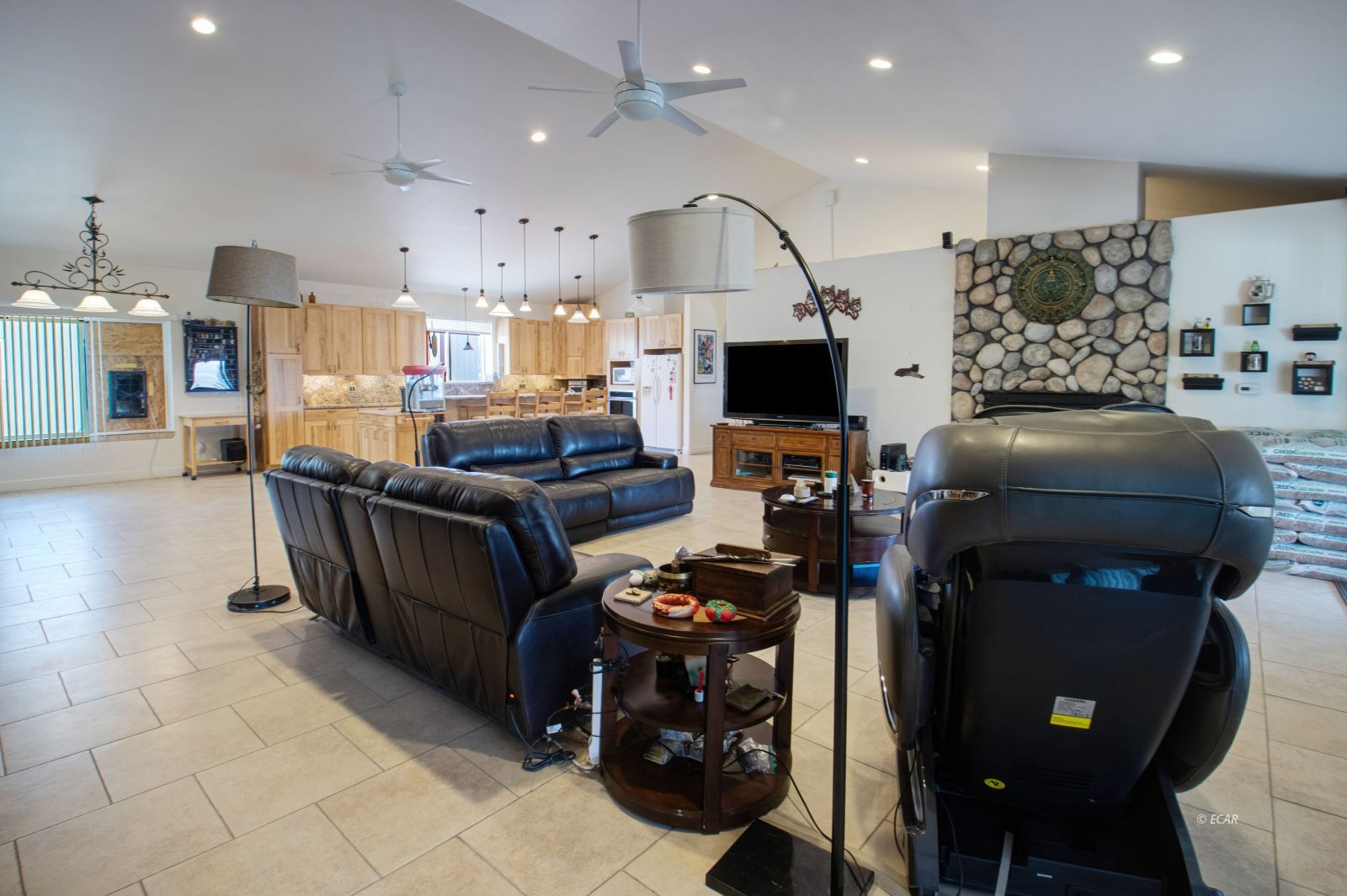 8826 Coal Mine Canyon Road Property Photo 5