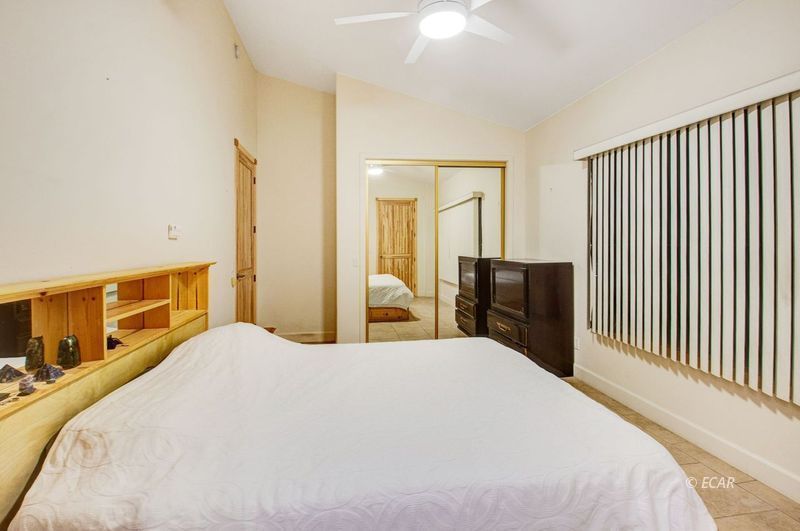 8826 Coal Mine Canyon Road Property Photo 13