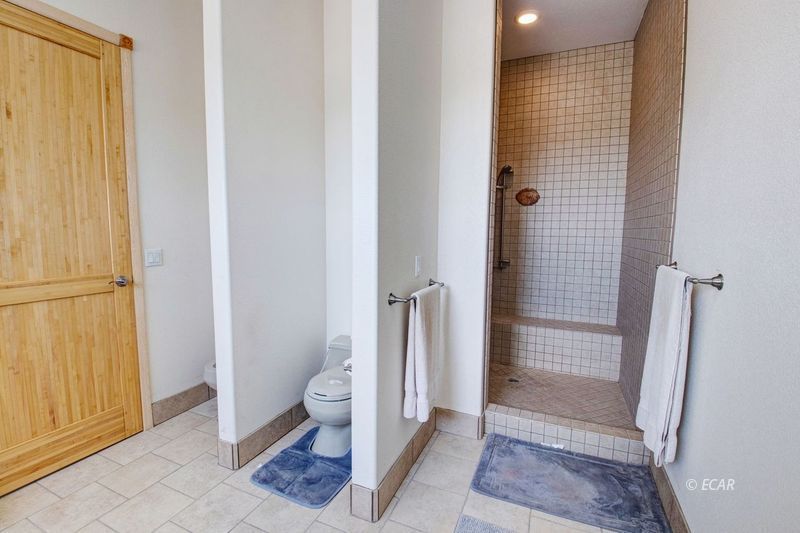 8826 Coal Mine Canyon Road Property Photo 16