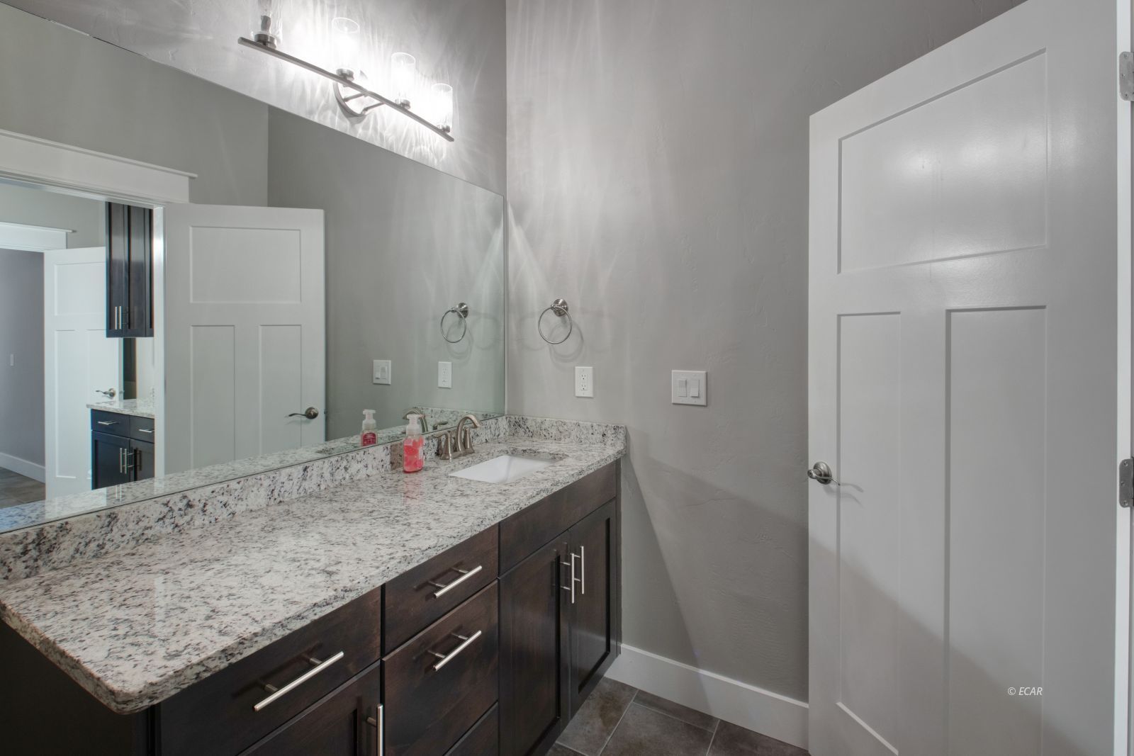 2014 Ruby View Drive Property Photo 3