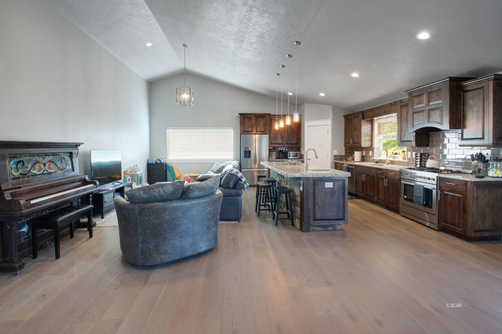 2014 Ruby View Drive Property Photo 6