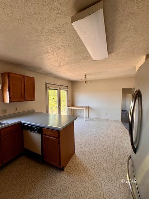 2587 Sunnyside Avenue Property Photo 12