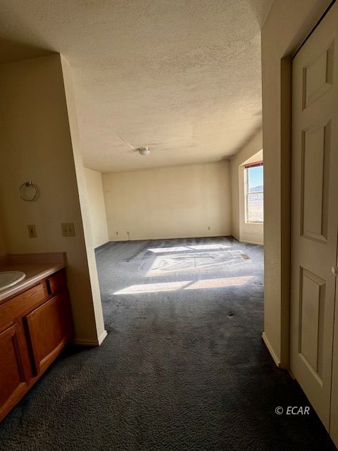 2587 Sunnyside Avenue Property Photo 19