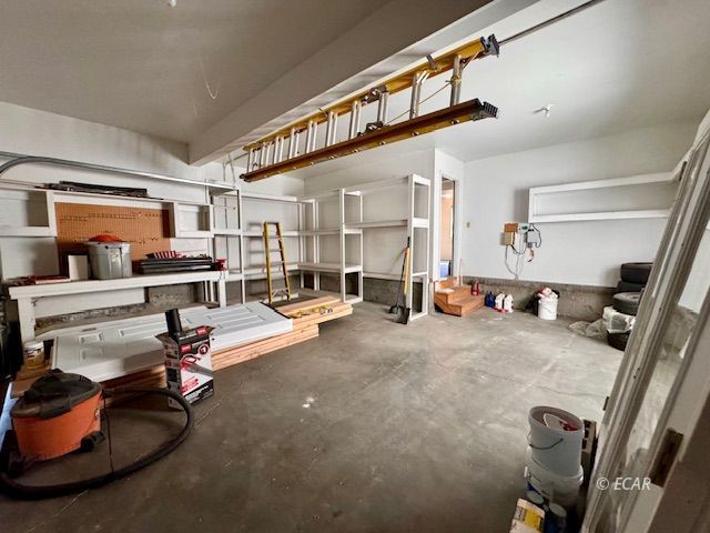 2587 Sunnyside Avenue Property Photo 40