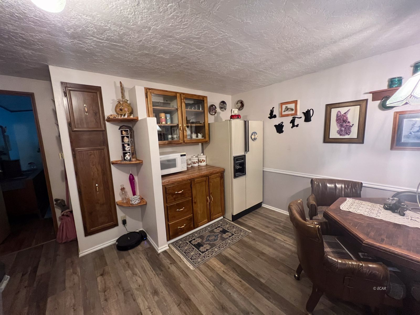 5113 Victory Boulevard Property Photo 13